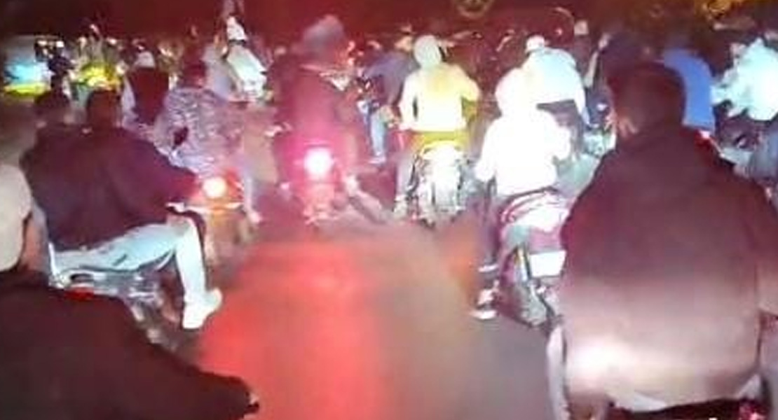 بالفيديو – تجمعات واحتجاجات في طرابلس على خلفية تكرار انهيار المباني