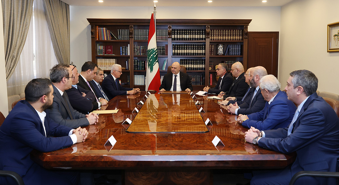 أهالي دبل يعرضون أوضاعهم أمام الرئيس عون